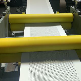 彩涂板冲孔卷带